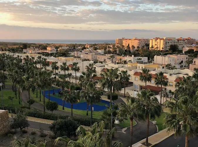 Alta Entinas Complex 아파트 알메리마르